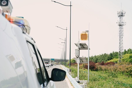1755682587294.jpg 航空港分公司機(jī)場路產(chǎn)管理大隊陪伴式救援服務(wù)暖人心 (1)_副本.jpg